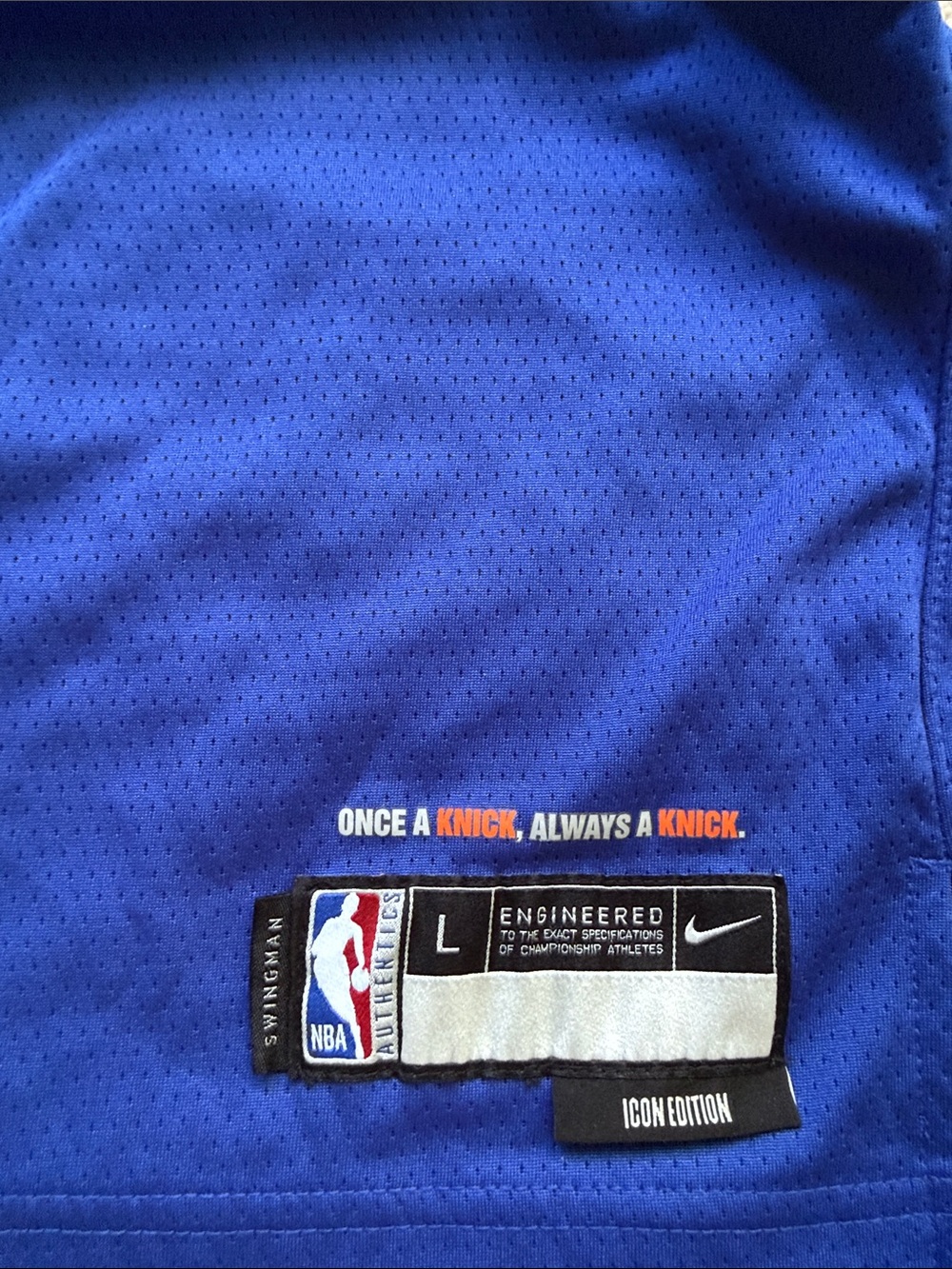 Youth New York Knicks Jalen Brunson 11 Nike Blue Swingman Jersey - Icon Edition - Picture 5 of 7